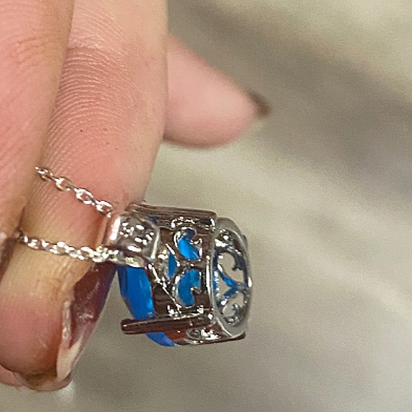 Sterling Silver Blue Topaz Pendant Charm Necklace - Picture 6 of 6